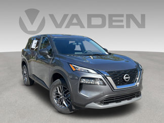 Used 2023 Nissan Rogue SV image 1