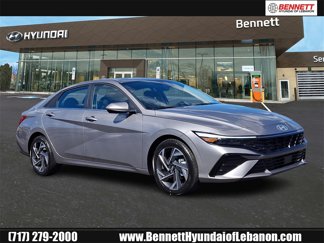 New 2025 Hyundai Elantra SEL image 1