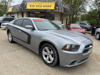 Used 2014 Dodge Charger SE image 1