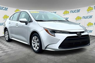 Used 2024 Toyota Corolla LE image 1