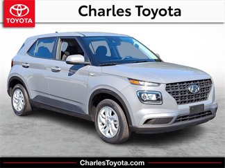 Used 2022 Hyundai Venue SE w/ Cargo Package image 1
