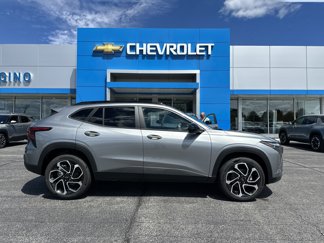 New 2025 Chevrolet Trax RS image 1