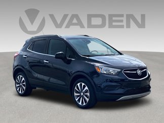 Used 2022 Buick Encore Preferred w/ Safety Package II image 1