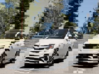 Used 2019 Kia Optima SX image 1