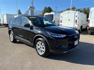 Used 2024 Ford Escape Active image 1