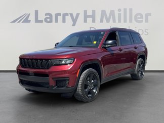 Certified 2021 Jeep Grand Cherokee L Laredo image 1