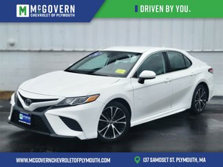 Used 2020 Toyota Camry SE image 1