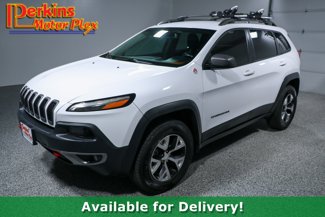 Used 2018 Jeep Cherokee Trailhawk image 1