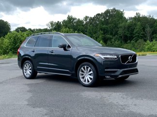 Used 2017 Volvo XC90 T5 Momentum image 1