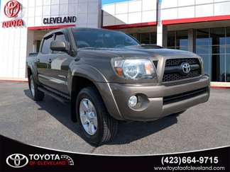 Used 2011 Toyota Tacoma PreRunner image 1