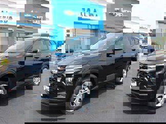 New 2025 Chevrolet Trax LS image 1