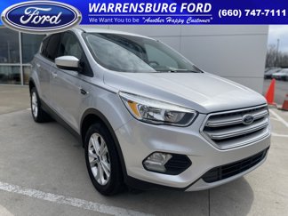Used 2019 Ford Escape SE image 1