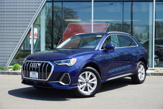 New 2025 Audi Q3 2.0T Premium image 1