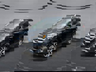 Used 2018 Ford Escape Titanium image 1