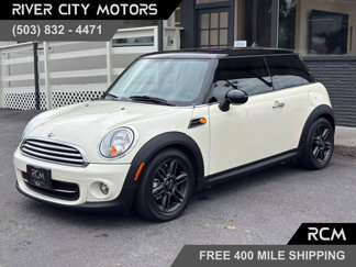 Used 2011 MINI Cooper Hardtop image 1