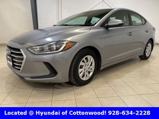 Used 2017 Hyundai Elantra SE image 1