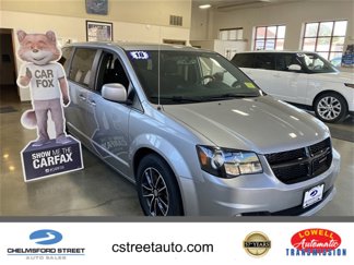 Used 2018 Dodge Grand Caravan SE image 1