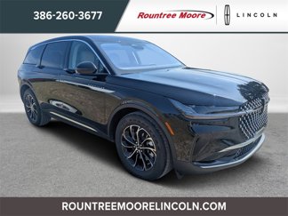 New 2025 Lincoln Nautilus Premier image 1