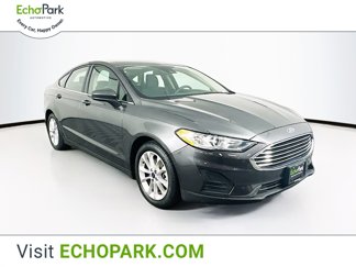 Used 2019 Ford Fusion SE image 1