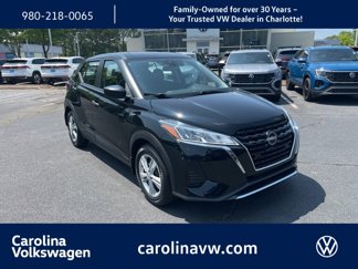 Used 2022 Nissan Kicks S image 1