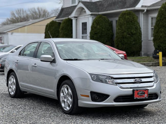 Used 2010 Ford Fusion SE image 1