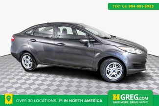 Used 2019 Ford Fiesta SE image 1