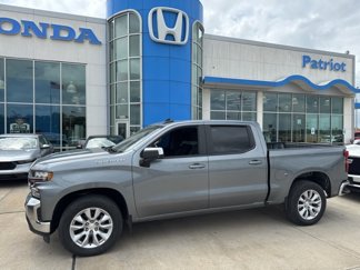 Used 2019 Chevrolet Silverado 1500 LT w/ Trailering Package image 1