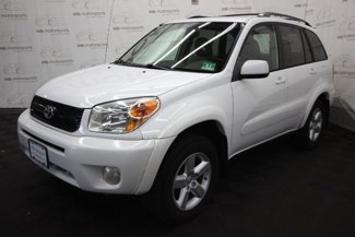 Used 2005 Toyota RAV4 4WD image 1