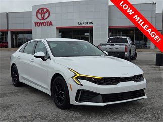 Used 2025 Kia K5 LXS image 1