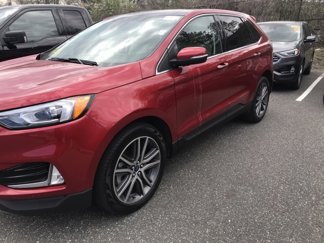 Used 2022 Ford Edge Titanium w/ Class II Trailer Tow Package image 1