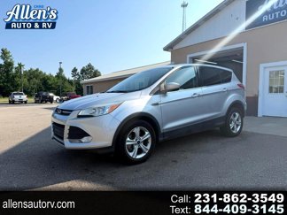 Used 2015 Ford Escape SE image 1
