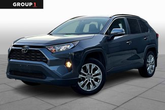 Used 2020 Toyota RAV4 XLE Premium image 1