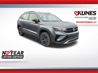 Used 2024 Volkswagen Taos S image 1