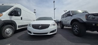 Used 2017 Buick Regal Sport Touring image 1