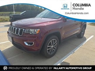 Used 2018 Jeep Grand Cherokee Laredo image 1