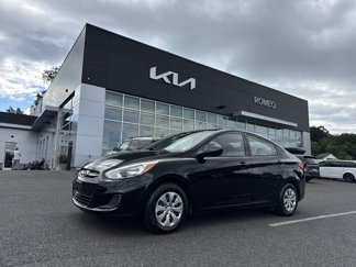 Used 2016 Hyundai Accent SE video 1