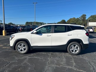 New 2024 GMC Terrain SLE w/ Driver Convenience Package image 1
