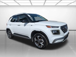 Used 2022 Hyundai Venue Limited image 1