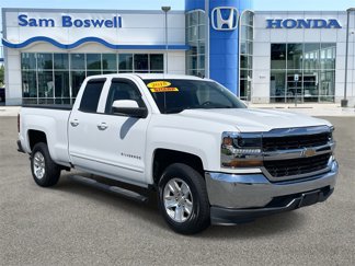 Used 2018 Chevrolet Silverado 1500 LT w/ Trailering Package image 1