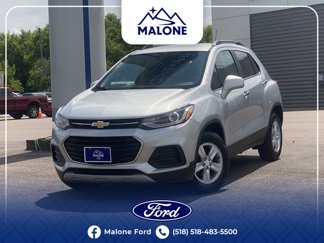 Used 2020 Chevrolet Trax LT w/ LT Convenience Package image 1