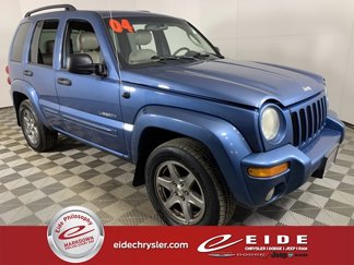 Used 2004 Jeep Liberty Limited w/ 17" Chrome Wheel & Tire Group image 1