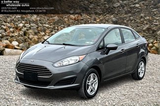Used 2019 Ford Fiesta SE image 1