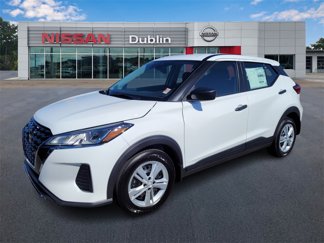 New 2025 Nissan Kicks Play S image 1