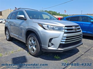 Used 2018 Toyota Highlander Limited image 1