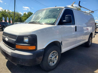 Used 2005 Chevrolet Express 2500 image 1