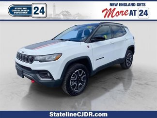 Used 2024 Jeep Compass Trailhawk video 1