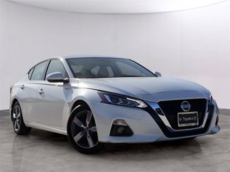 Used 2022 Nissan Altima 2.5 SL image 1