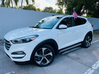 Used 2017 Hyundai Tucson Sport image 1
