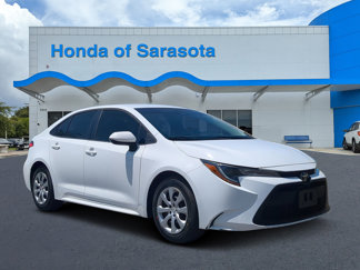 Used 2020 Toyota Corolla LE image 1