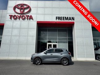 Used 2022 Buick Encore GX Select w/ Sport Touring Package image 1